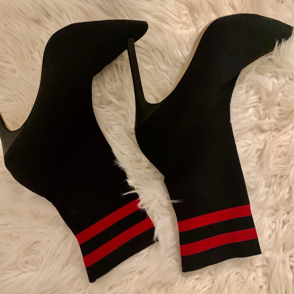 Multi color heels